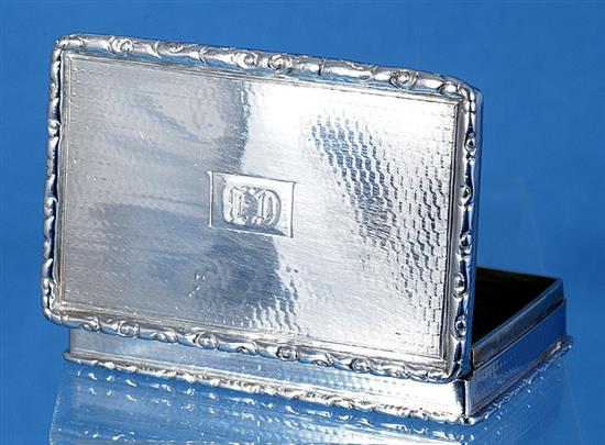 A William IV engine turned silver snuff box, by Edward Smith, Length 80mm Weight: 4.3oz/135grms